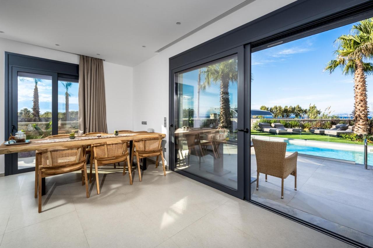 Penelope Beachfront Villa Kremastí Екстериор снимка
